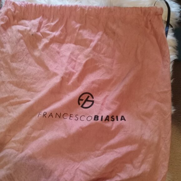 New Vintage Patent Leather Satchel with Gold Hardware - Picture 10 of 11